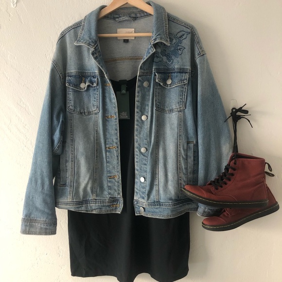 ❌SOLD❌ Universal Thread Denim/Jean Jacket - Picture 3 of 11